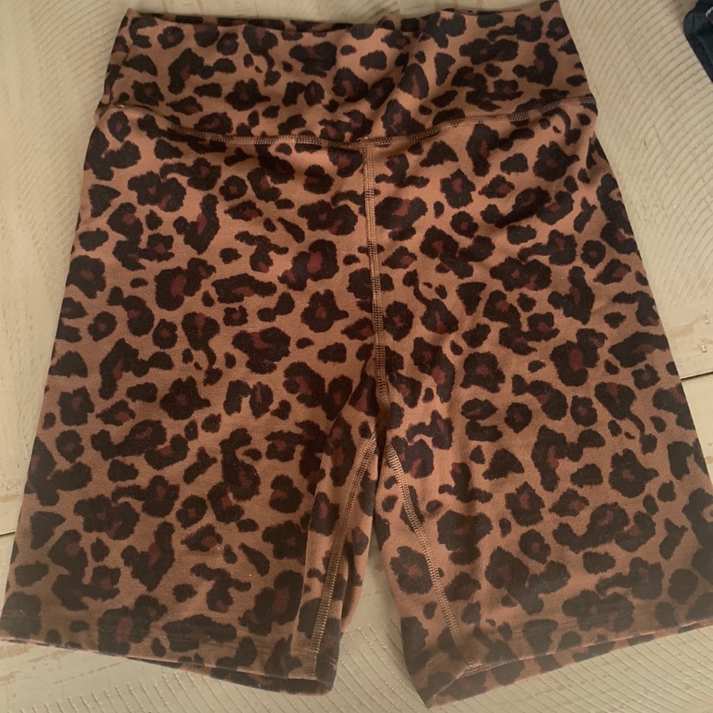 Abercrombie & Fitch Leopard Print Bike Shorts - Brown & Black